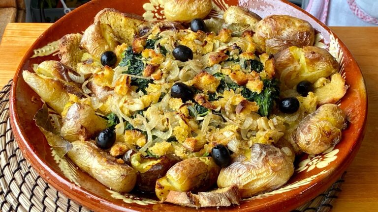 Bacalhau com Broa no Forno: Uma Receita Irresist&iacute;vel