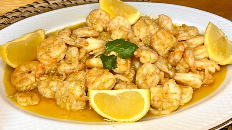 Camar&otilde;es &agrave; Guilho: Sabor e Tradi&ccedil;&atilde;o na Cozinha Portuguesa